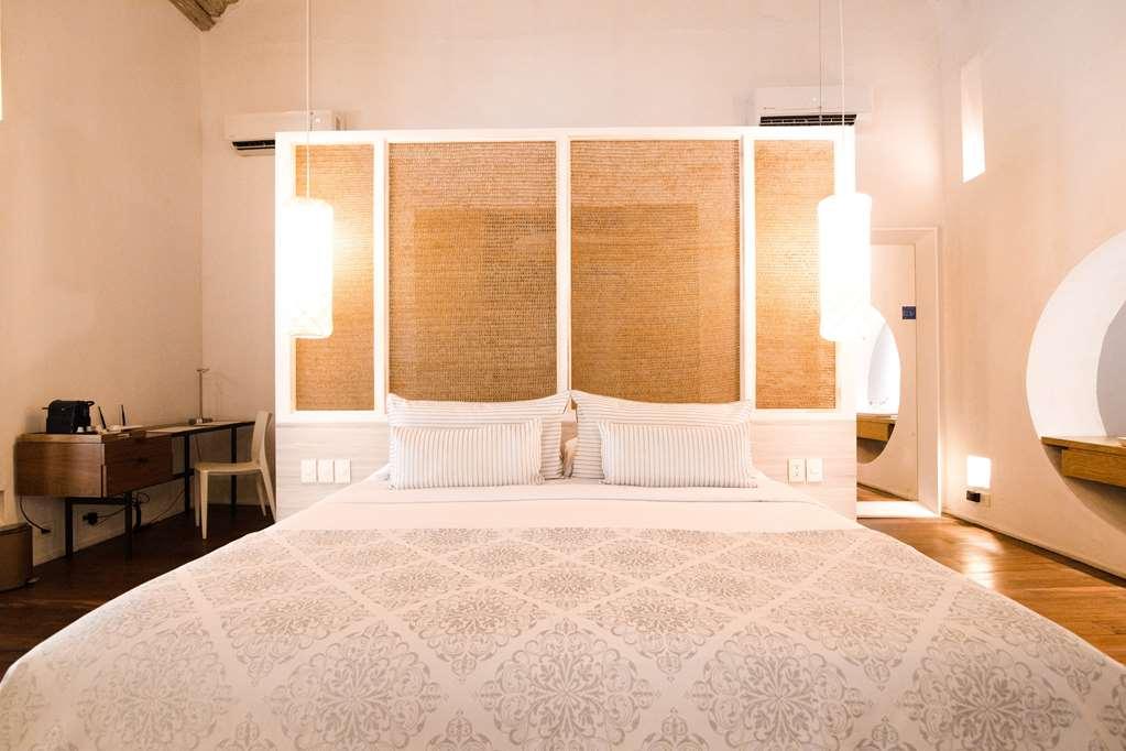 Nacar Hotel Cartagena, Curio Collection By Hilton Ruang foto