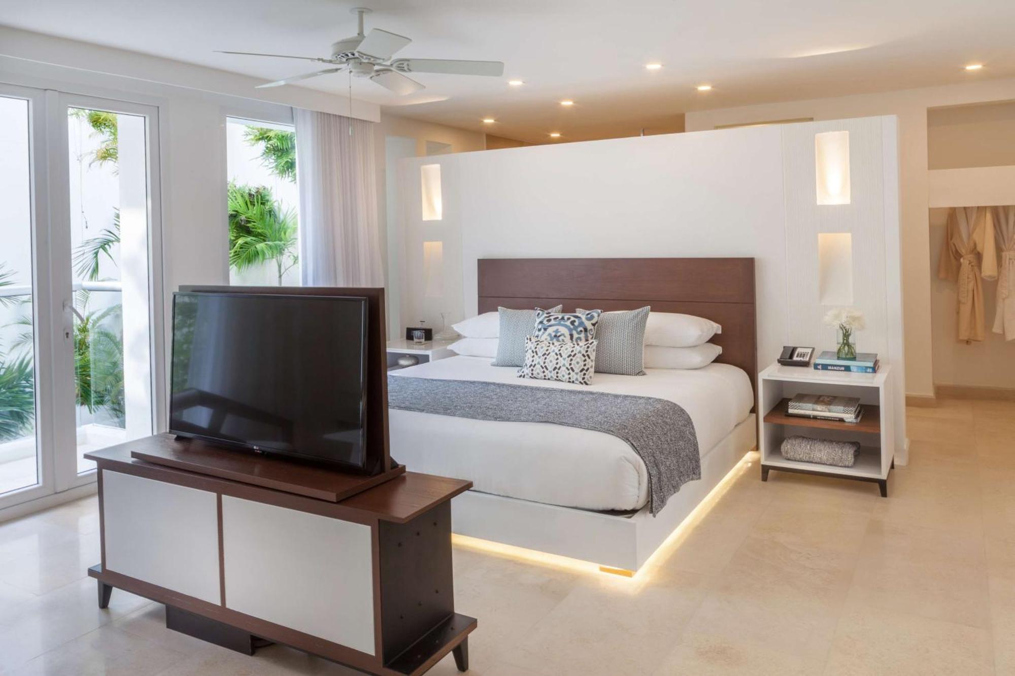 Nacar Hotel Cartagena, Curio Collection By Hilton Bagian luar foto