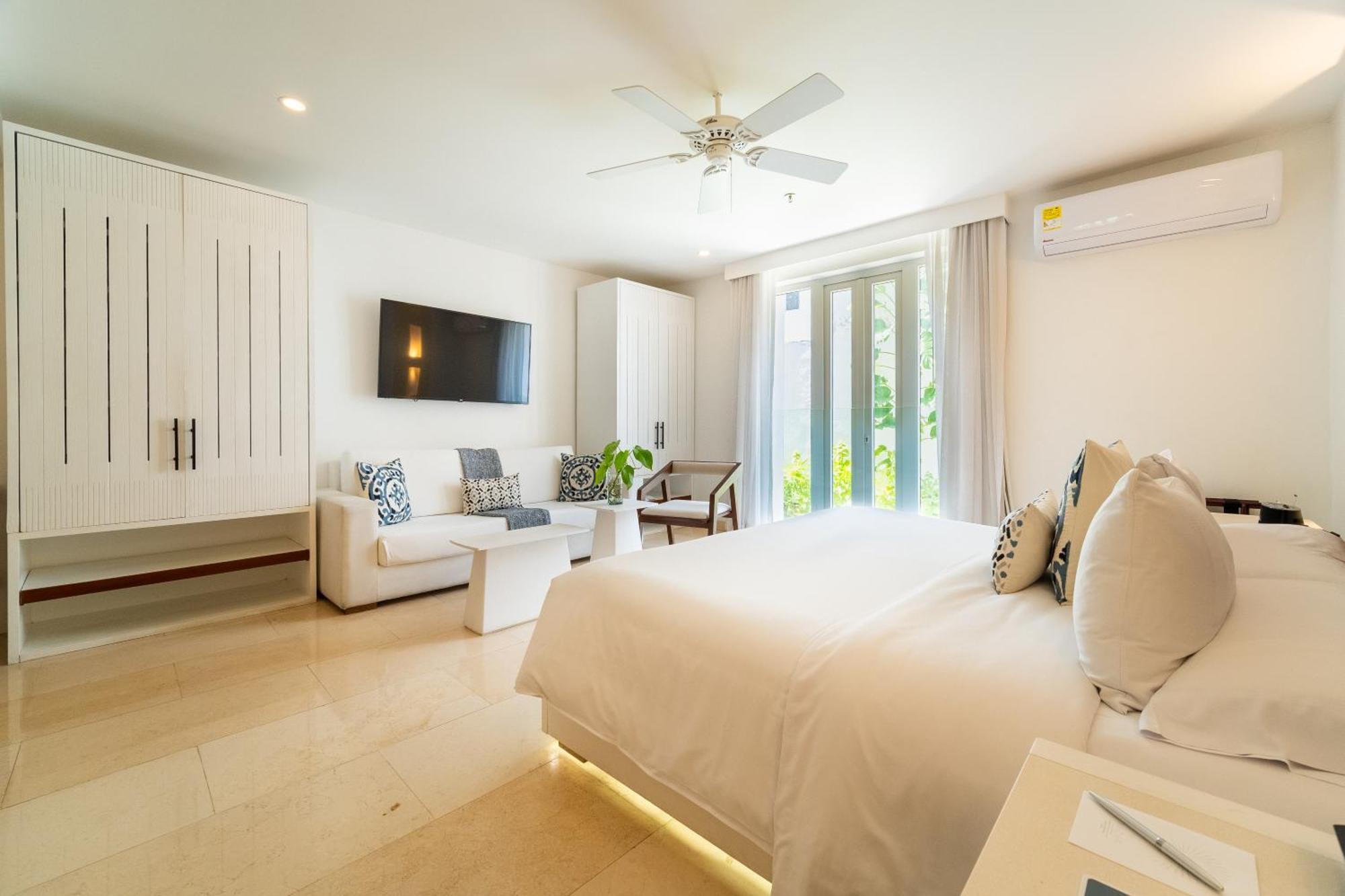 Nacar Hotel Cartagena, Curio Collection By Hilton Bagian luar foto