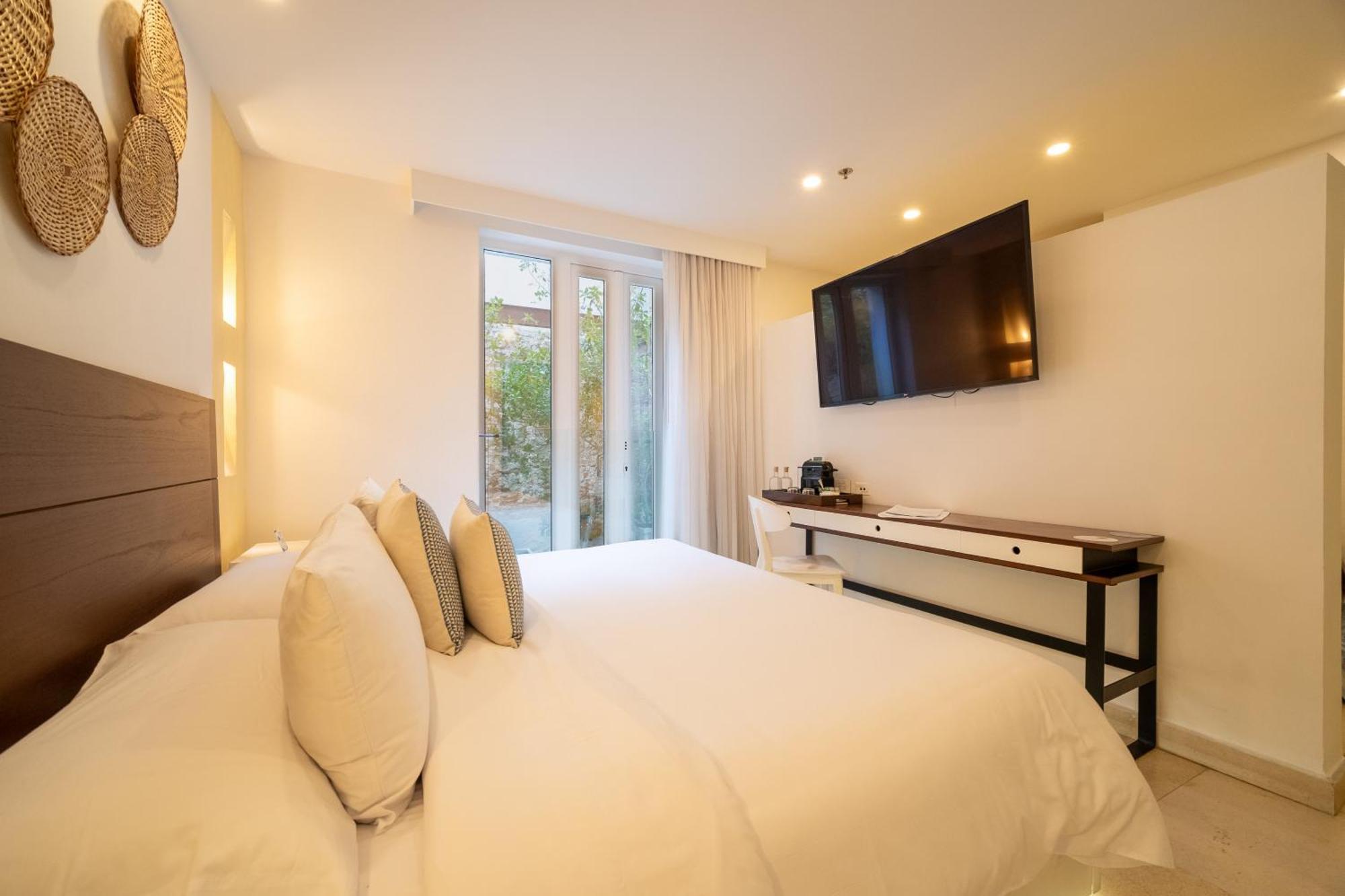 Nacar Hotel Cartagena, Curio Collection By Hilton Bagian luar foto