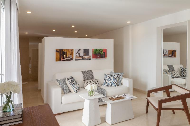 Nacar Hotel Cartagena, Curio Collection By Hilton Bagian luar foto